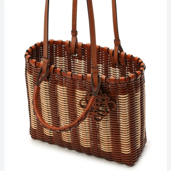 $2,200✨LOEWE 🌺 SS21 Woven Top Double Handle Raffia Basket Tote Bag - Picture 2 of 14